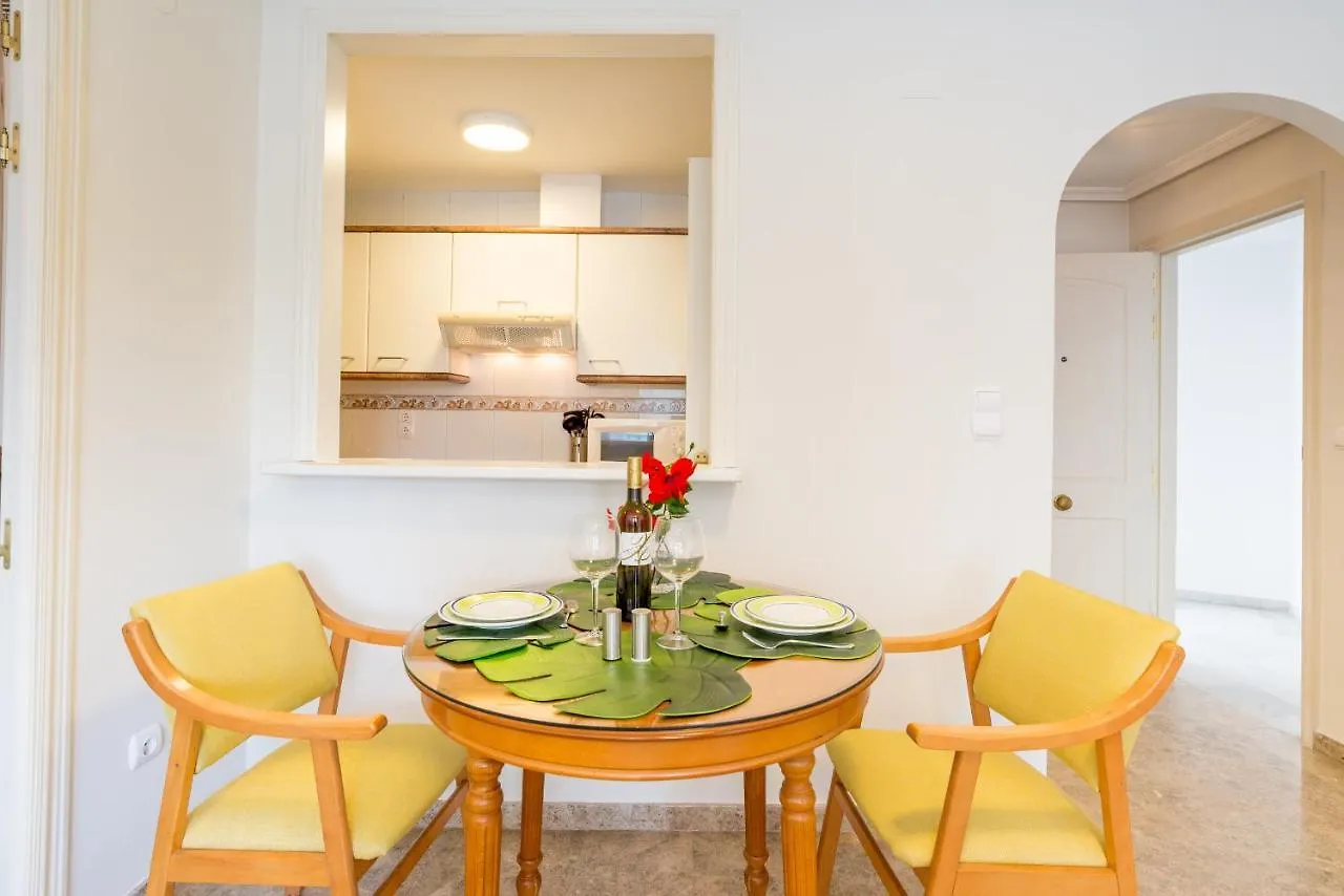 Malagasuite Lux Beach & Pool Torremolinos Apartment